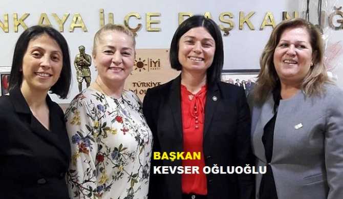 İYİ Parti Çankaya İlçe Başkanı Kevser Ofluoğlu : “Allah’ın izniyle; yeryüzünde hiçbir güç; ne Atatürk’ü, ne silah arkadaşlarını, ne de milli bayramlarımızı unutturamaz”